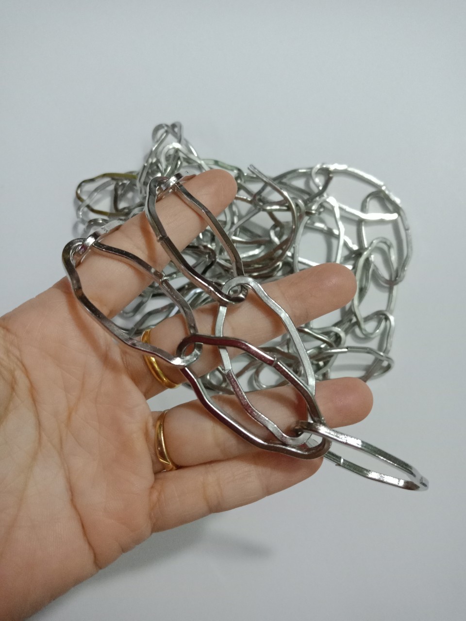 [HCM]Dây xích inox treo quần áo đa năng