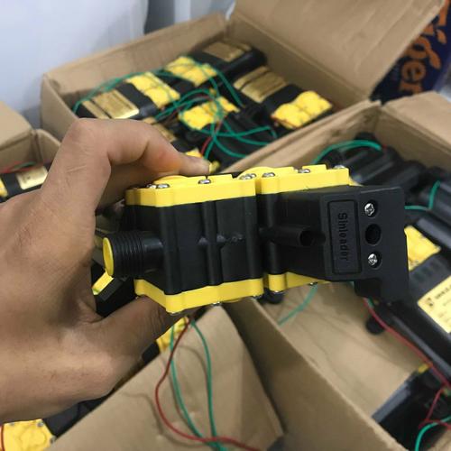 Máy bơm đôi Sinleader 12V - Mẫu Mới 2020