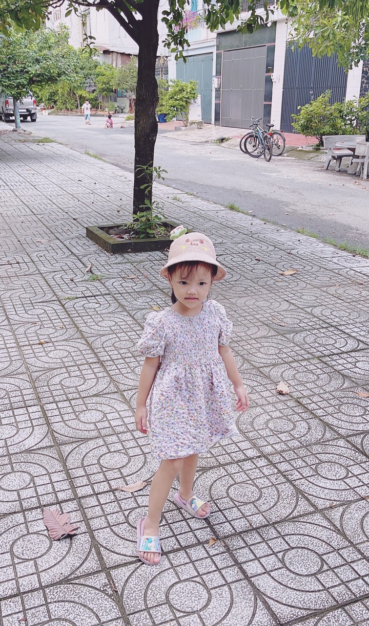 Mũ rộng vành mầm cây siêu yêu cho bé(1-4 tuổi)