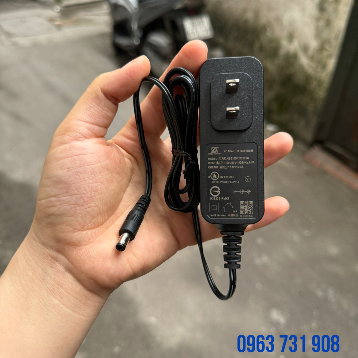 Nguồn sạc đầu ghi camera 12V 2.5A loại tốt