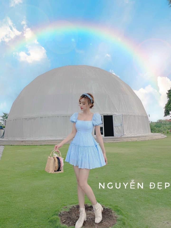 ĐẦM XÒE HỞ LƯNG THỜI TRANG SIÊU XINH
