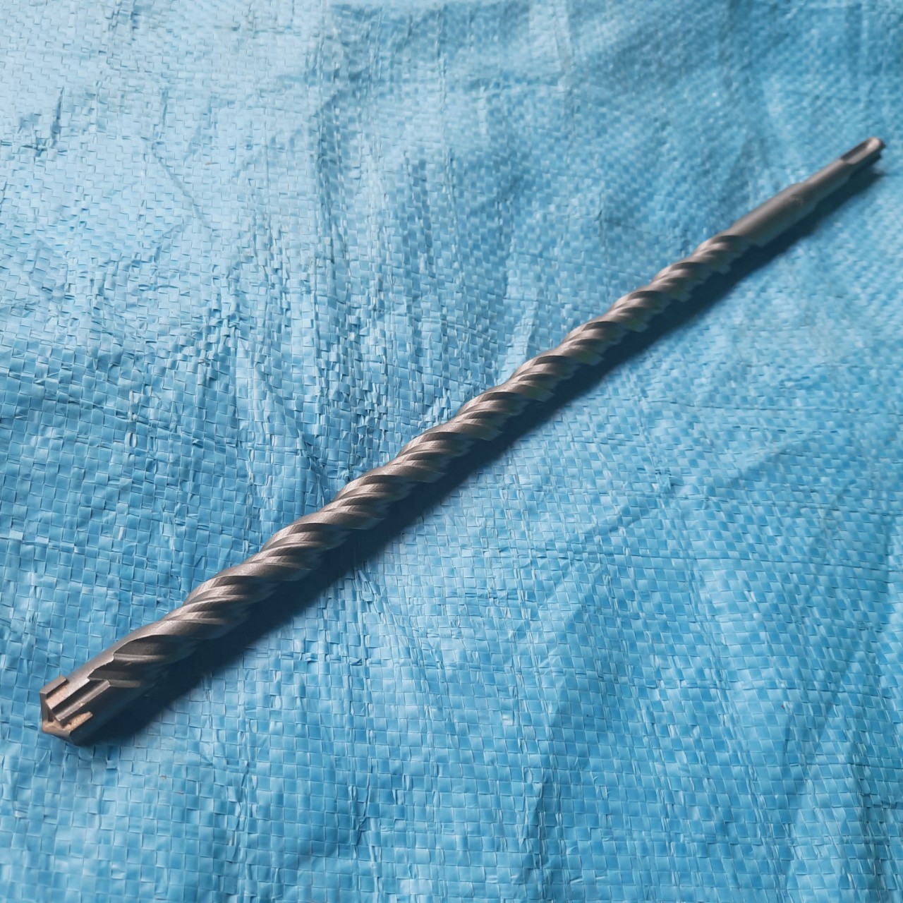 Mũi khoan bê tông xuyên tường chuyên dụng đầu gài sds phi 18mm dài 350mm- mũi khoan 4 cạnh cao cấp loại 1