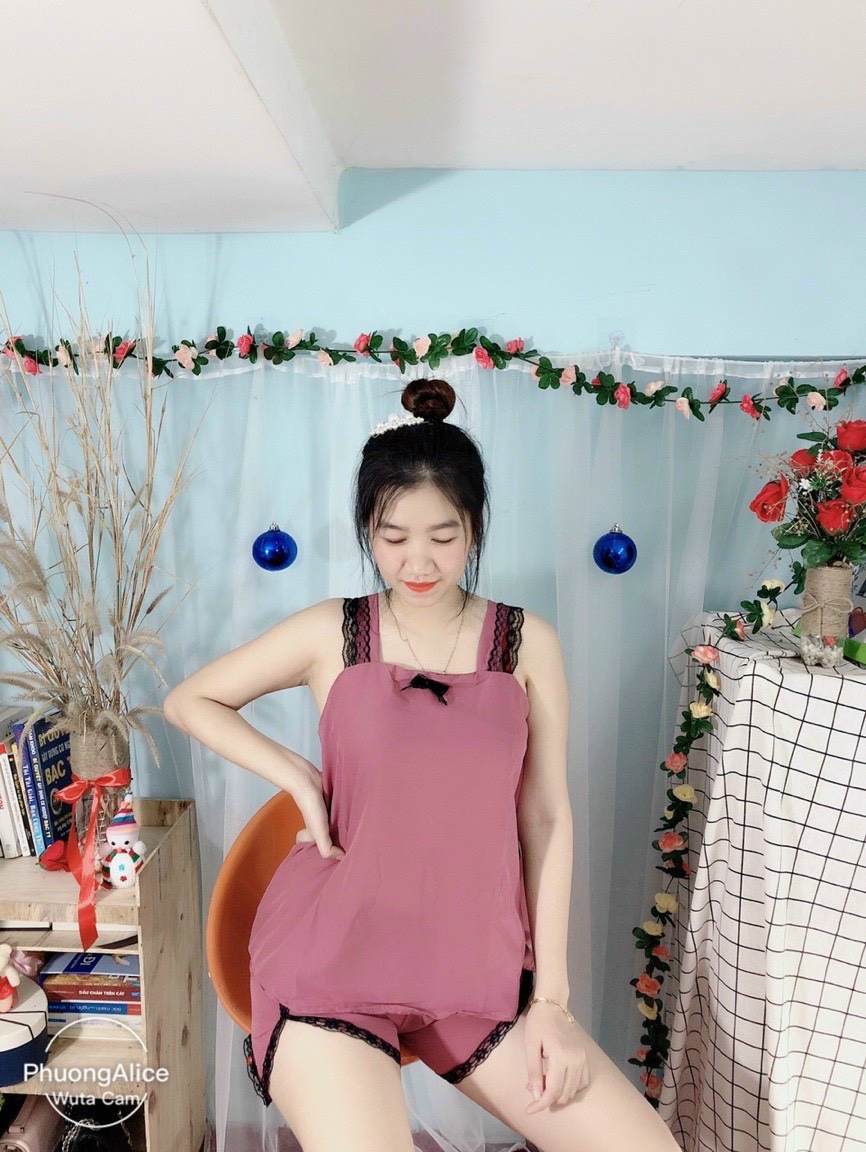 Set đồ ngắn kate lụa đẹp lụa Size M dưới 52kg / Size L từ 53kg đến 60kg