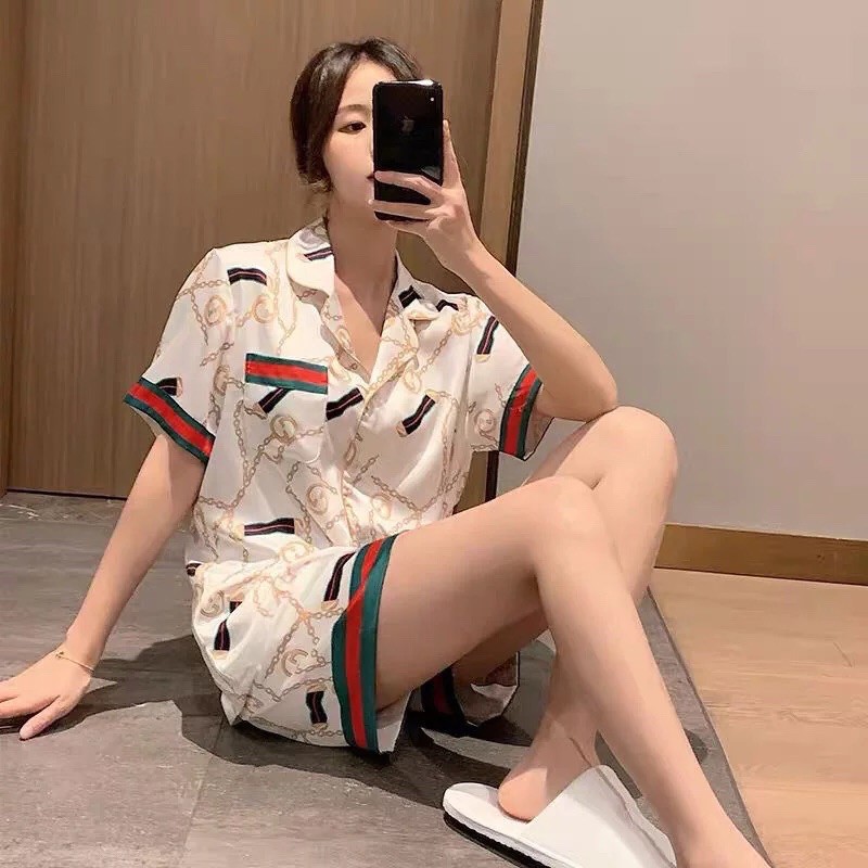 🔥 [HÌNH THẬT] [LỤA] [Freeship] [SALE] Bộ mặc nhà phi lụa đùi nữ ngắn tay, cổ bẻ