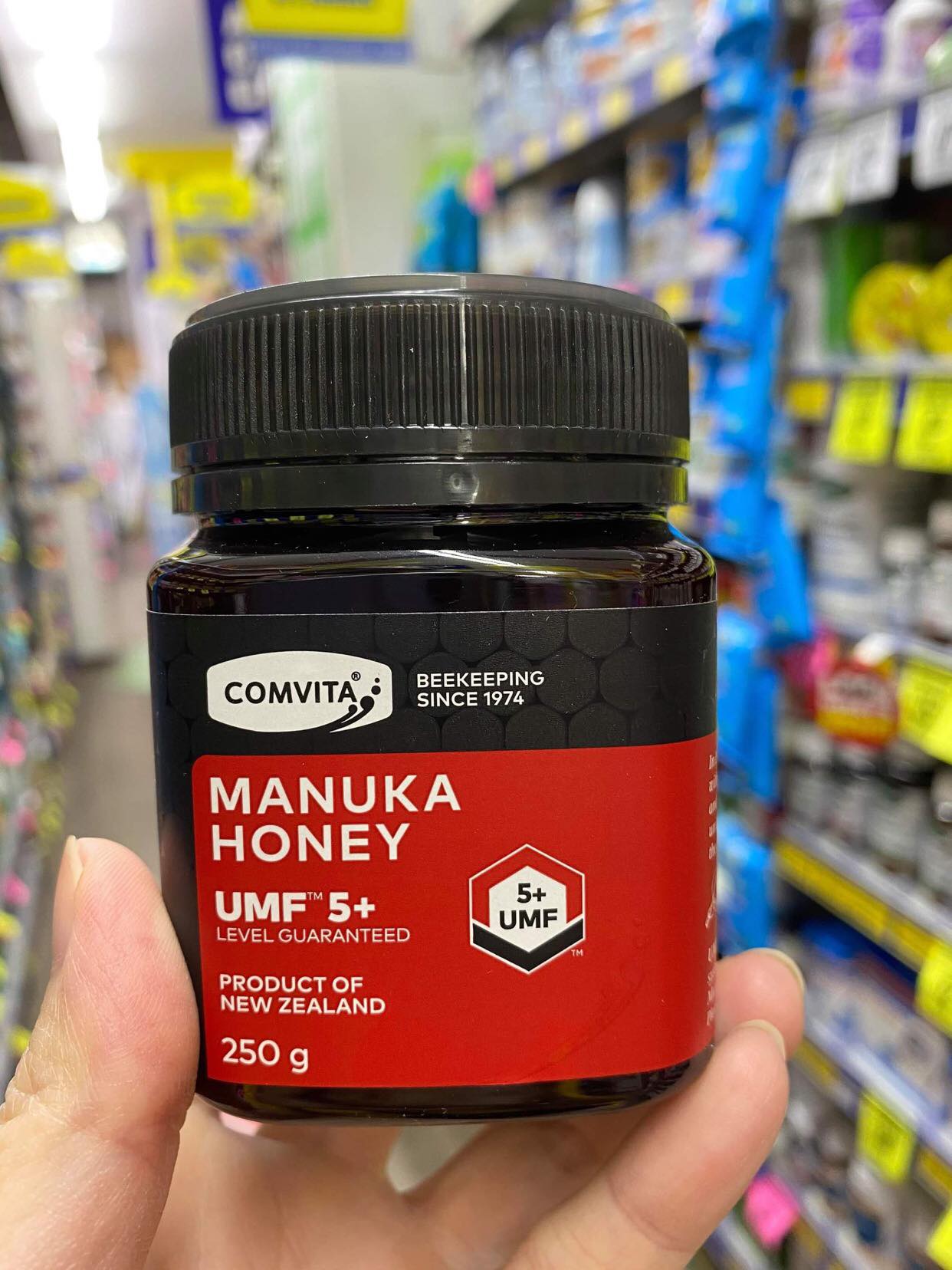Mật ong úc manuka comvita umf 5+ lọ 250g