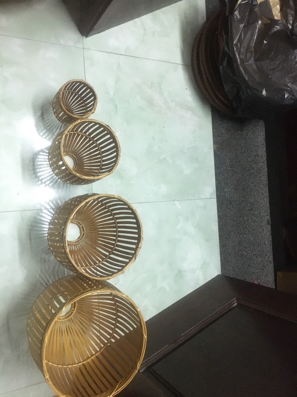 Chao đèn mây tre đan dạng nơm khum 23cm