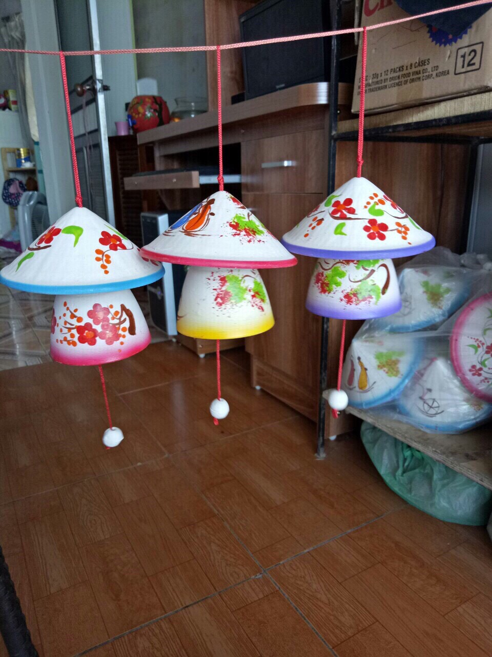 Chuông Gió Gốm Sứ Bát Tràng