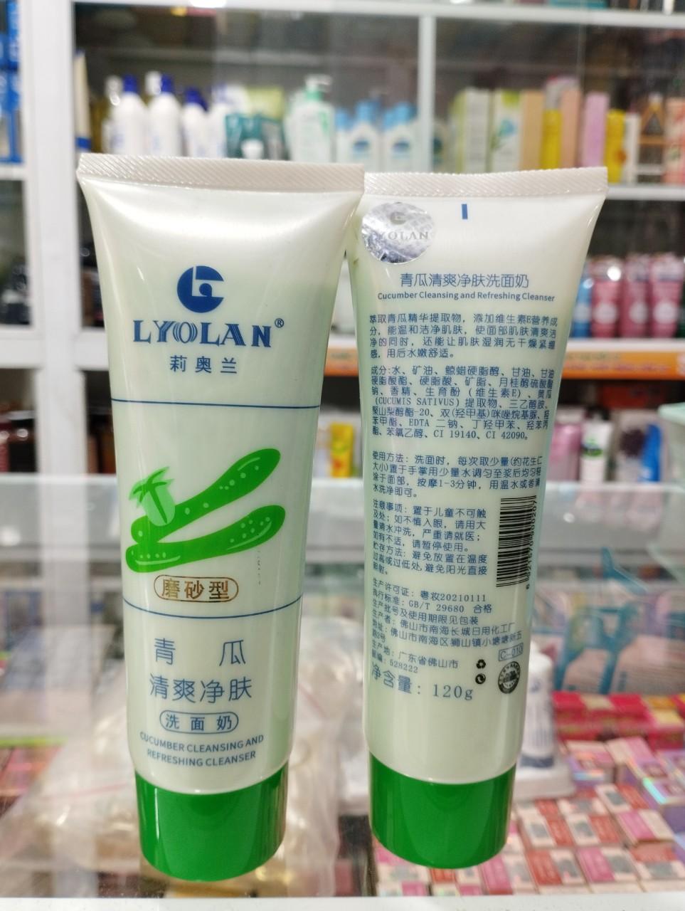 Sữa rửa mặt Lyolan 120gr (sữa bò - dưa leo)