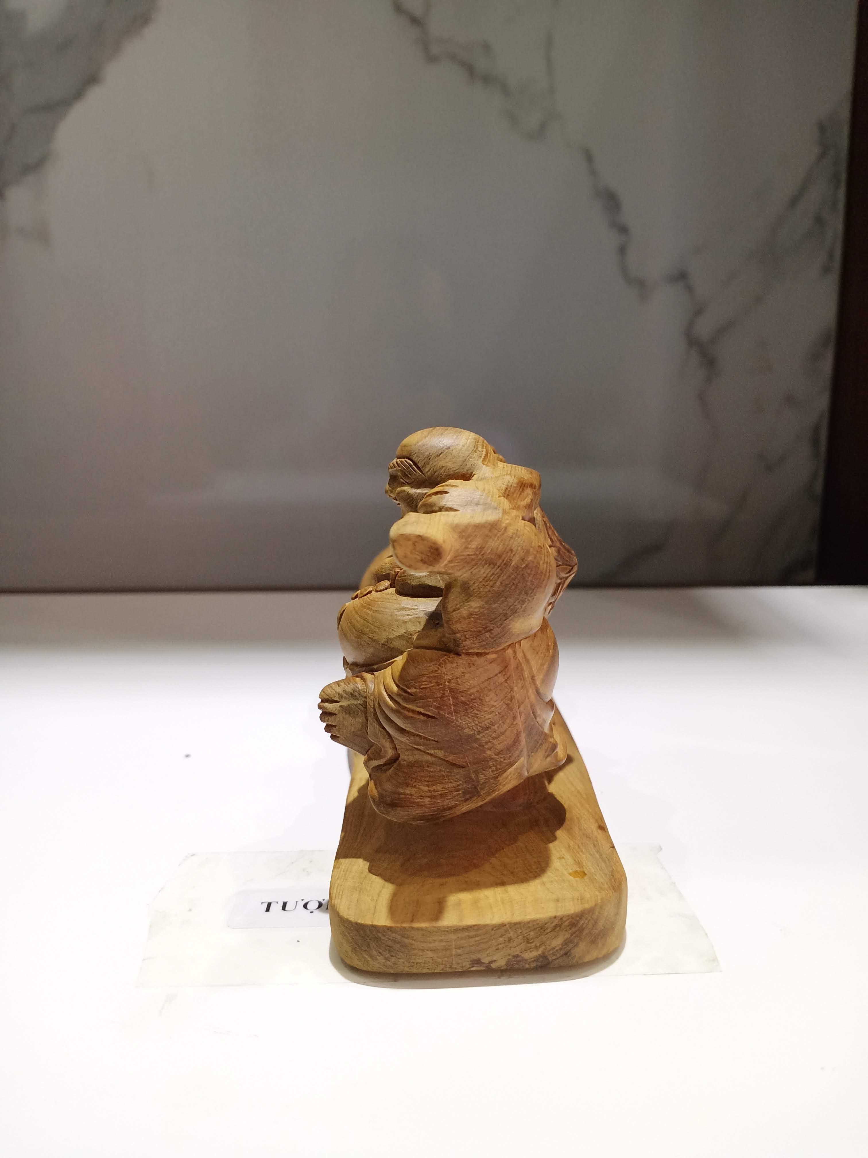 Tượng phật di lặc