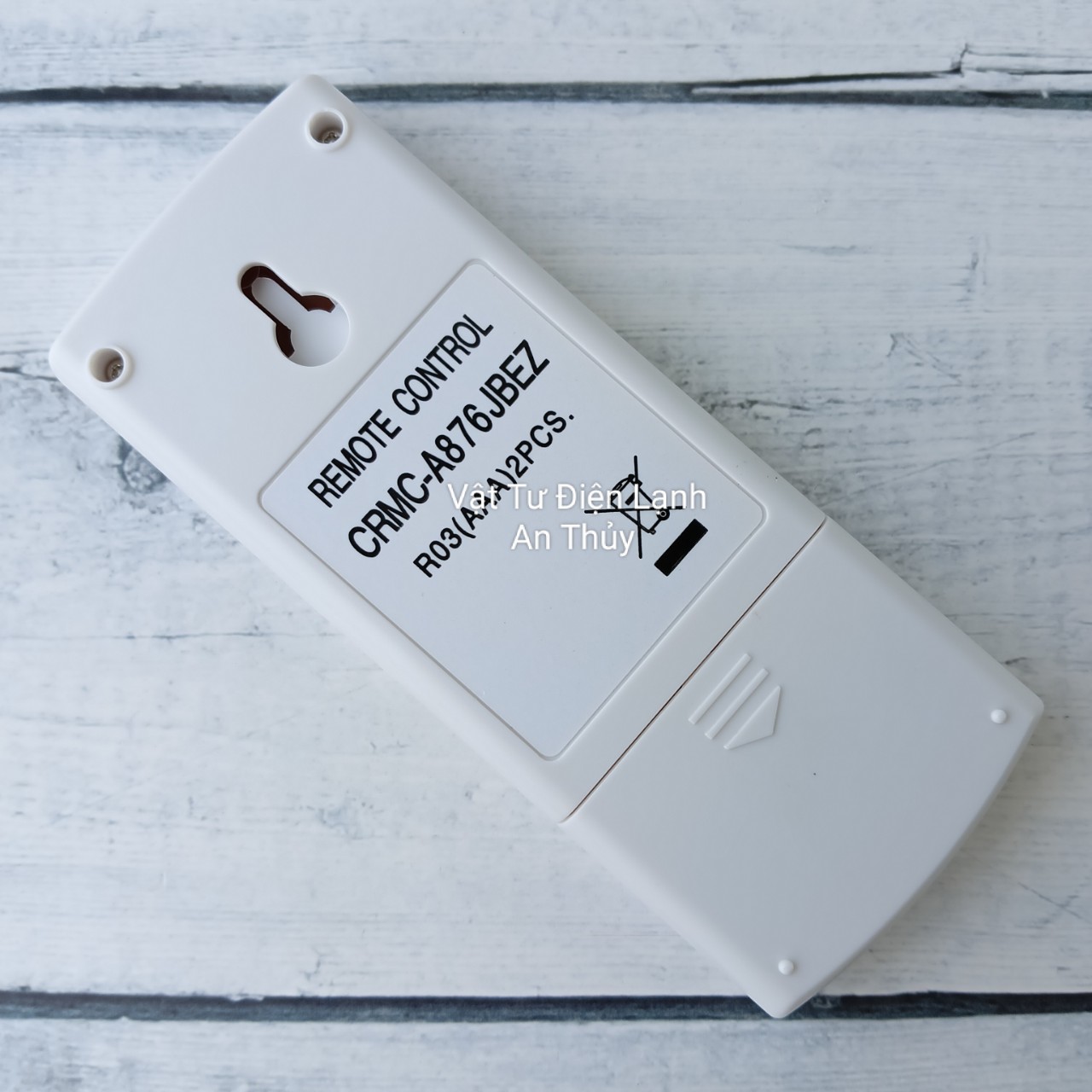 Remote máy lạnh SHARP CLEAN nút nguồn đỏ ION xanh nhạt ECO xanh đọt chuối