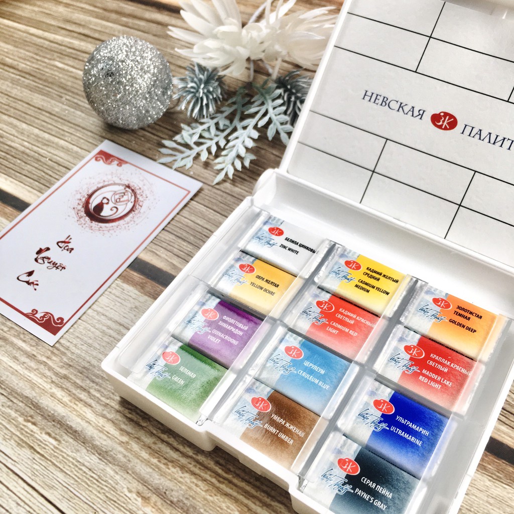 Màu nước White Nights Plastic Travel Box "IWS" version 12 pan