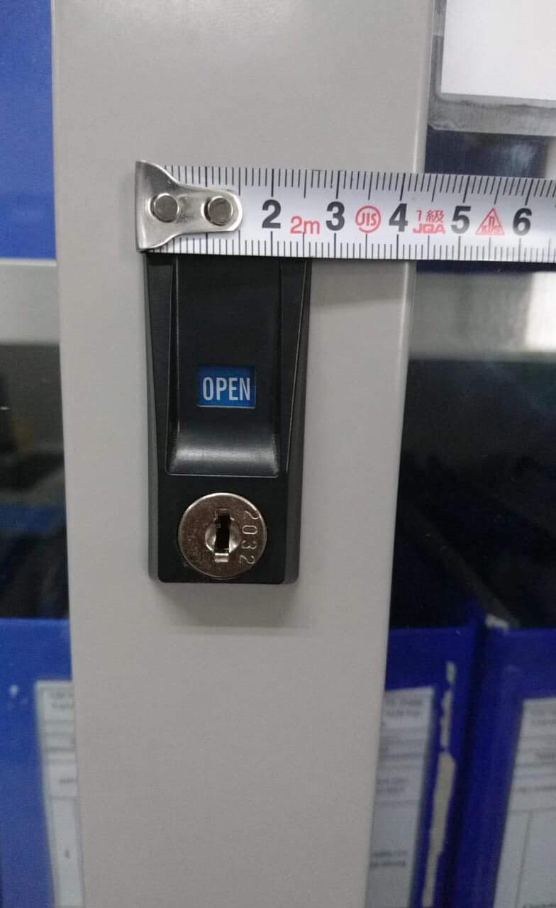 [HCM]Khóa tủ sắt lùa Hòa Phát T6