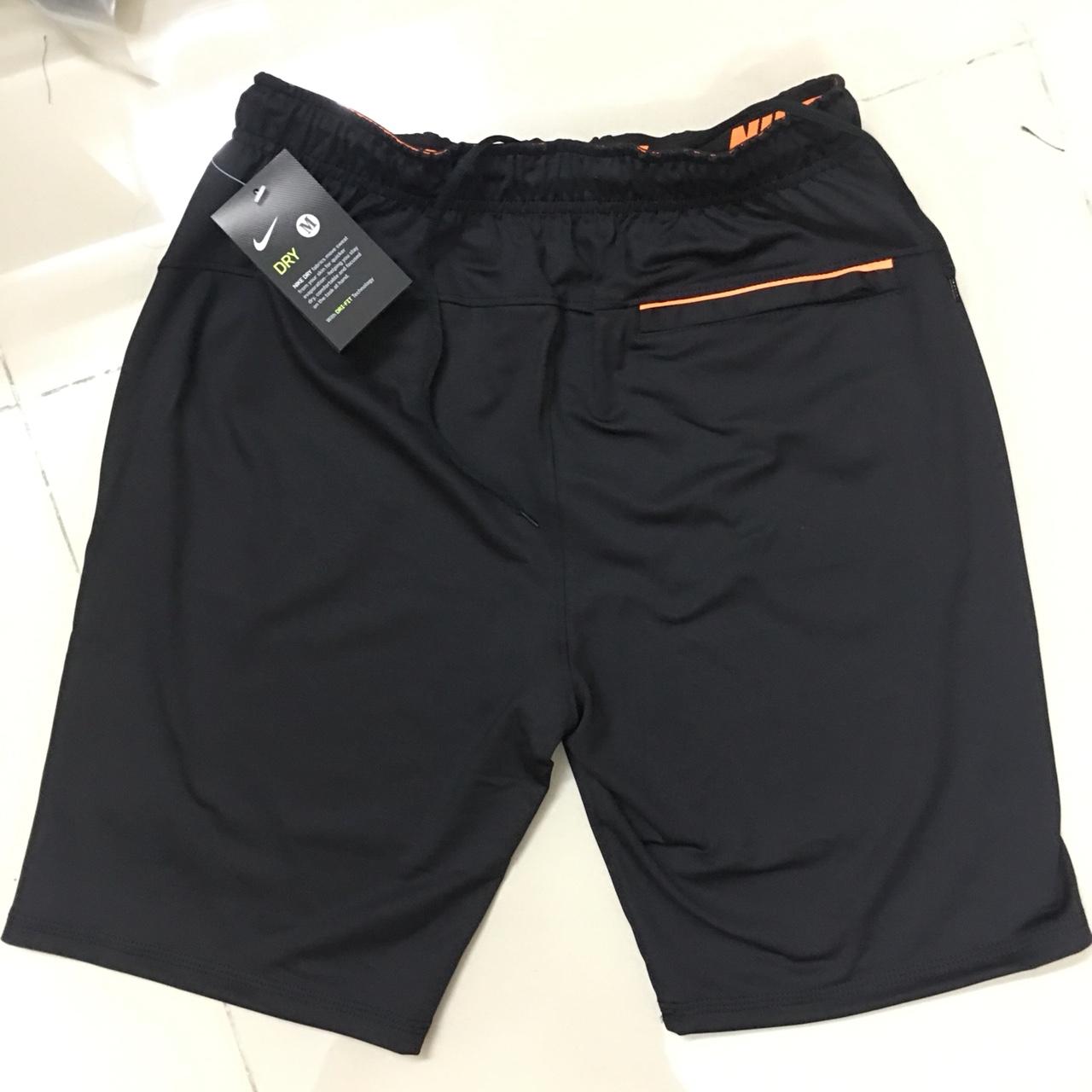 Quần short thể thao nam chất liệu thun co giãn 4 chiều