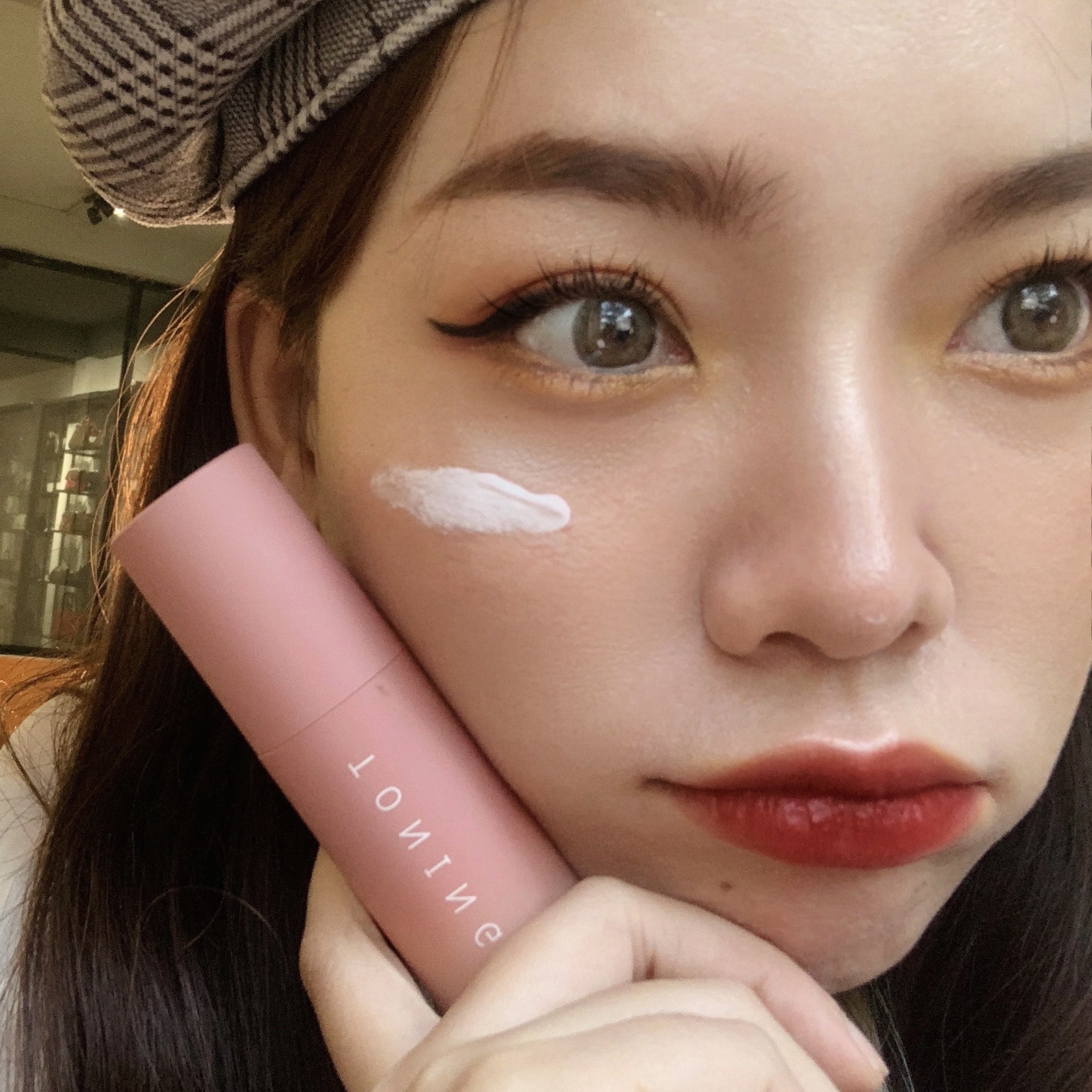 [HCM]Kem lười nâng tone trắng sáng da Dream Trend