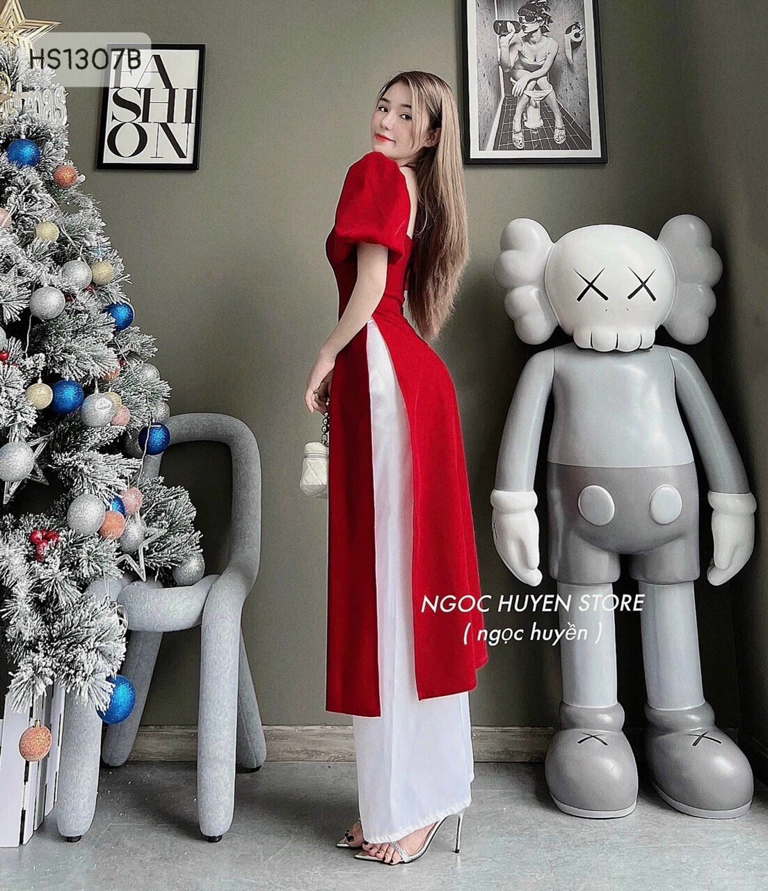 Áo dài cách tân cổ yếm nhẹ nhàng màu đỏ chất mango mịn mát co dãn bigsize dưới 64kg , nữ tính dành cho các nàng diện đi chụp hình, đi chơi Tết siêu xinh, thời trang nữ Nhi's Fashon