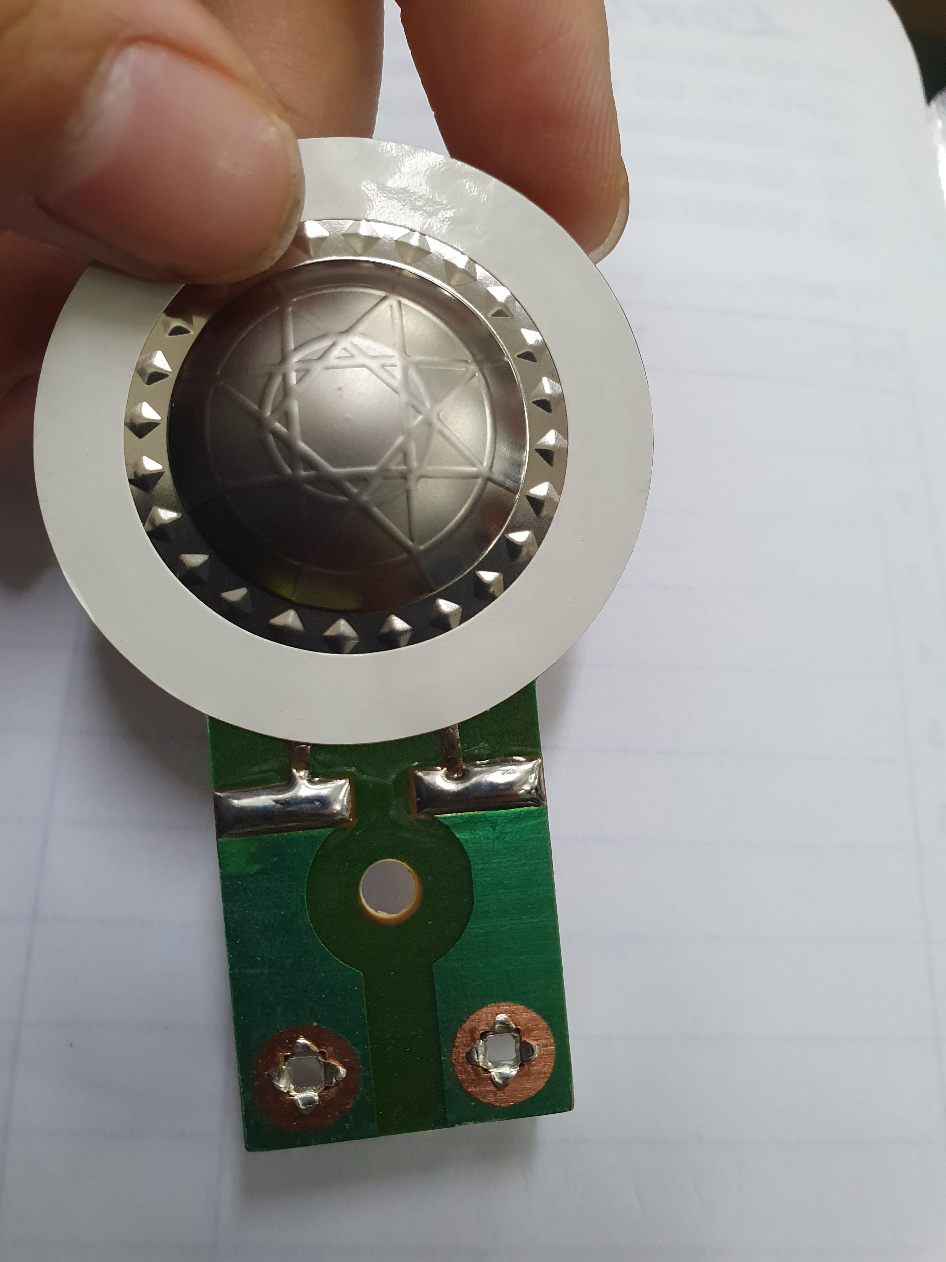 Côn loa titan 25,5w