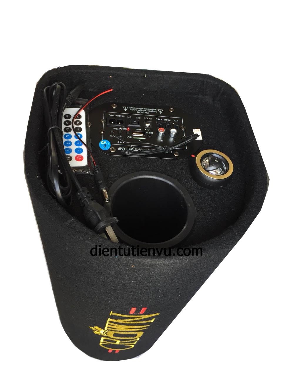 [HCM]Loa đọc thẻ USB có chức năng Bluetooth CROWN T-800 ( Số 8 )