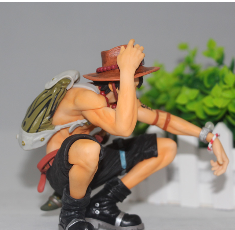 Mô hình One Piece Mô hình Ace ngồi