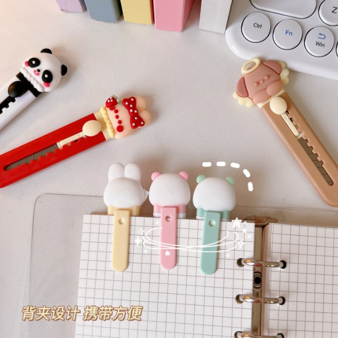 Rọc giấy mini kèm charm dễ thương