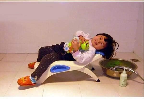 GHẾ TẮM GỘI ĐA NĂNG CHO BÉ