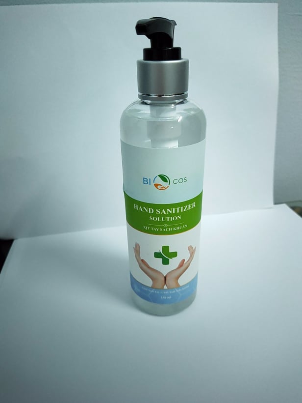 Nước rữa tay , xịt rữa tay sạch khuẩn bio,cos 250ml