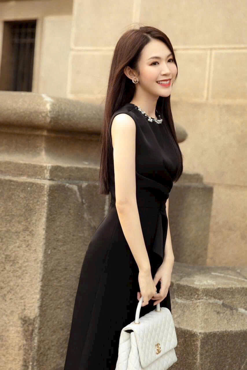 ĐẦM XÒE CỔ HẠT PHỐI BÈO D45280