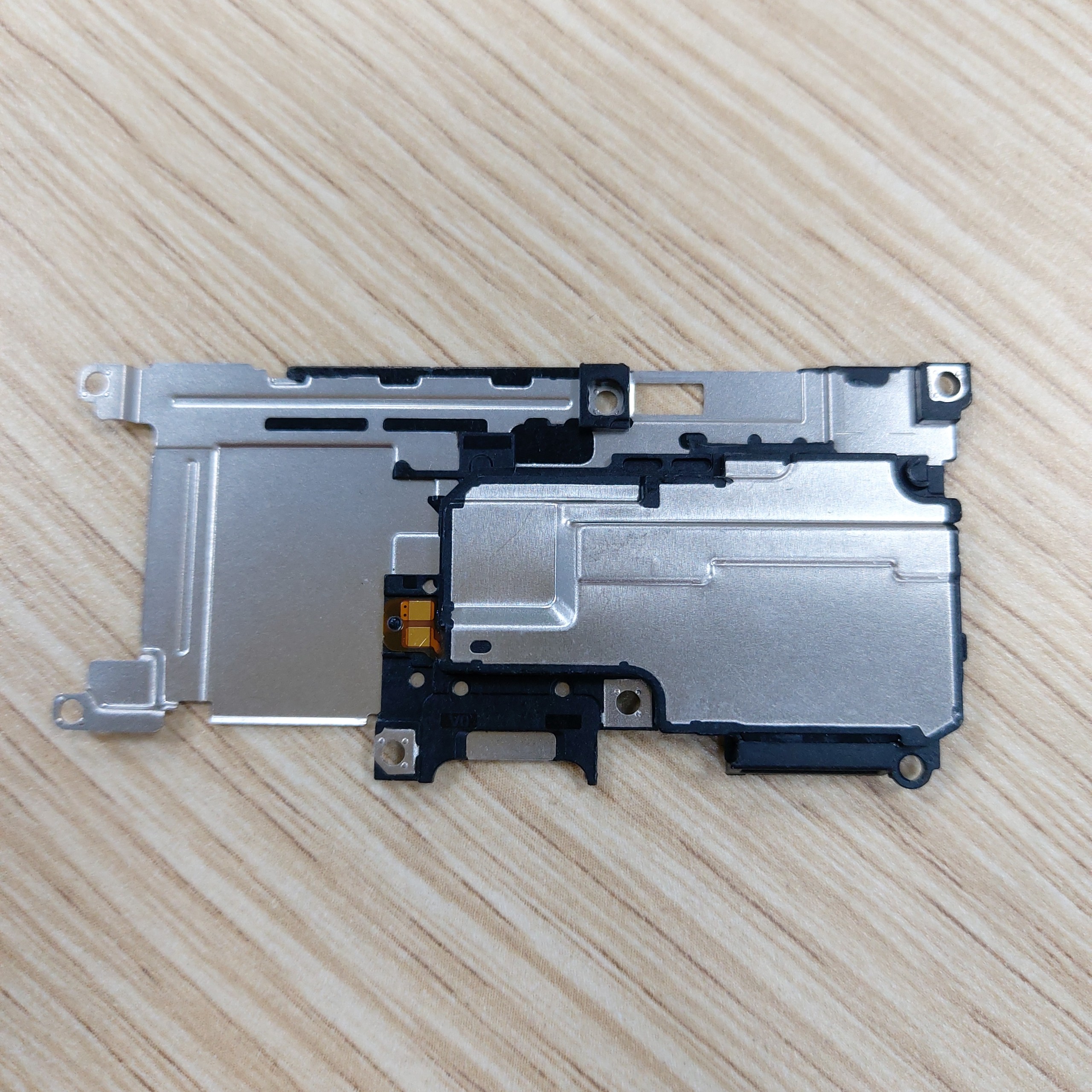 Loa ngoài Vivo Y21