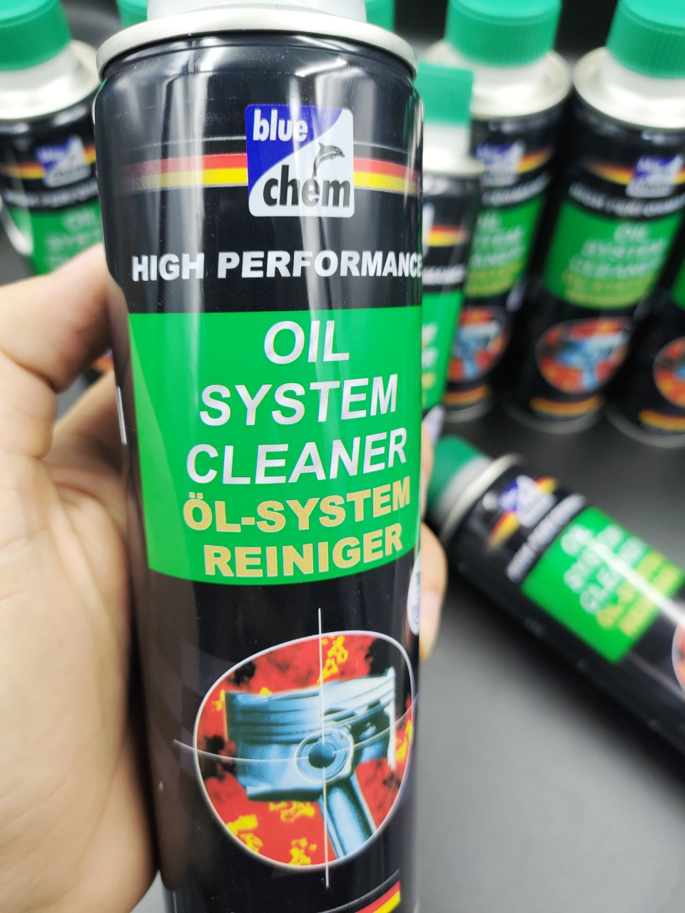 [HCM]Bluechem Oil System Cleaner (Vệ sinh động cơ) 250ml