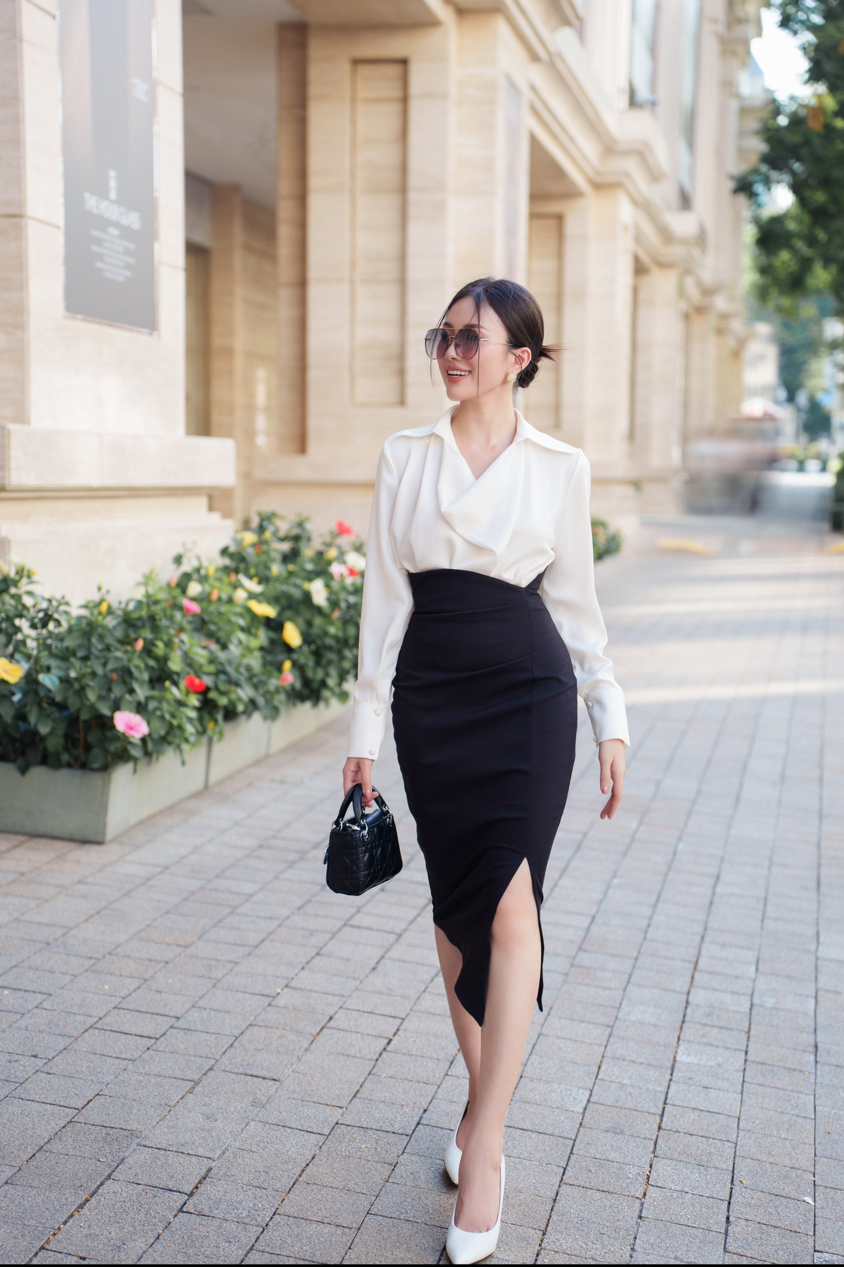 VELLE DESIGN áo Lola chất vải lụa hongkong.