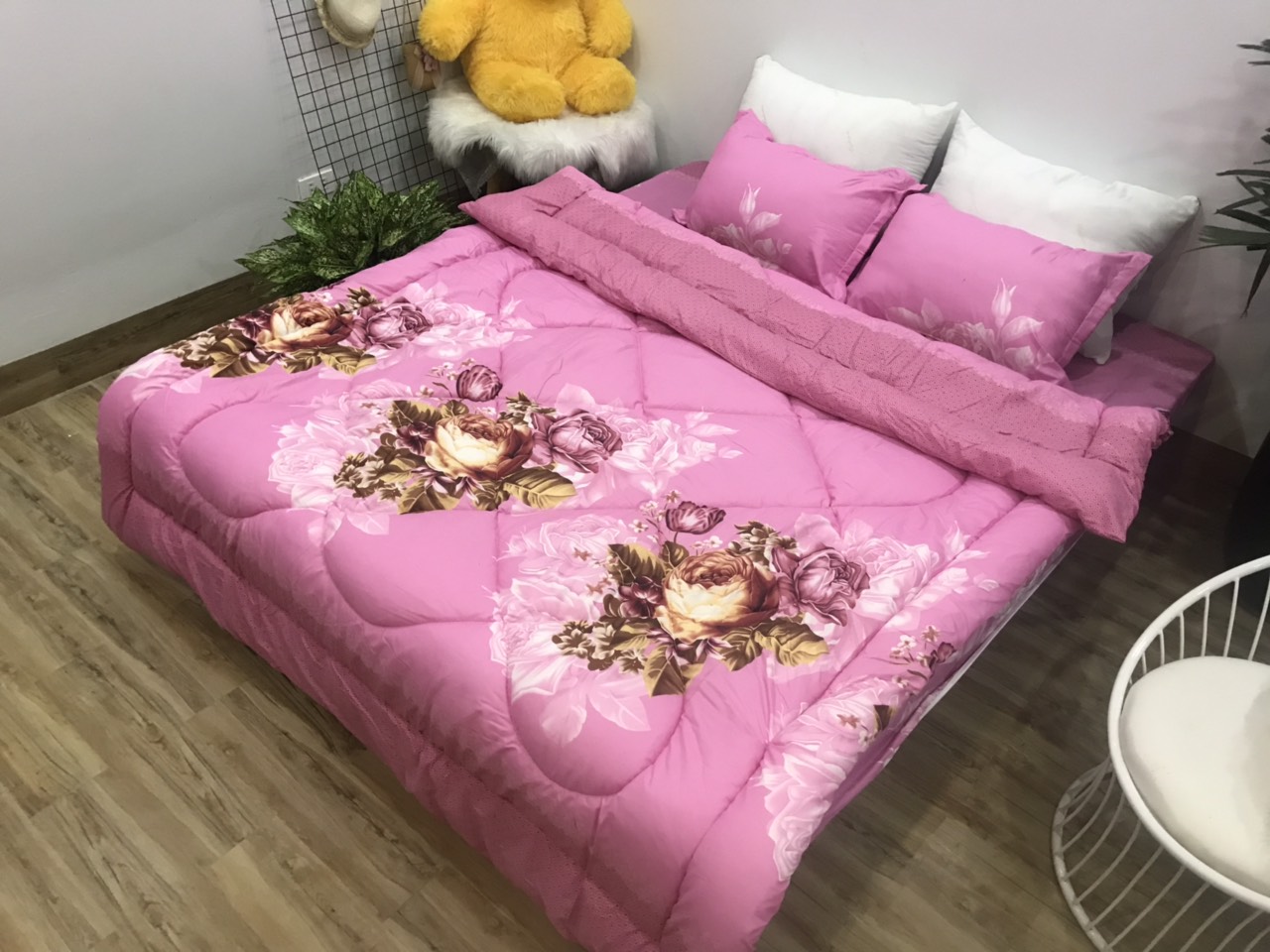 Bộ Chăn Phao 5 Món ( Gồm 1 Chăn Phao + 1 Ga Bo Chun + 2 Vỏ Gối Nằm + 1 Vỏ Gối Ôm) Mẫu Phao 2