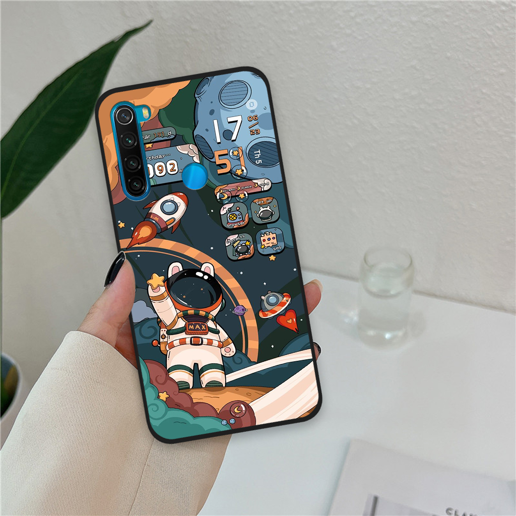 Ốp lưng Xiaomi Redmi Note 8 hình vũ trụ, phi hành gia astronaut độc đáo