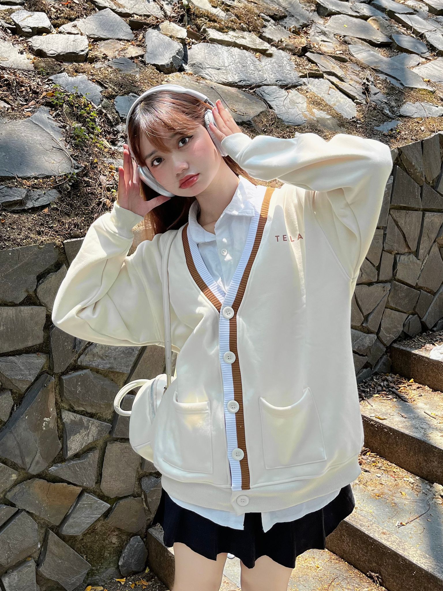 Áo Khoác Cardigan Teelab Basic Logo AK058