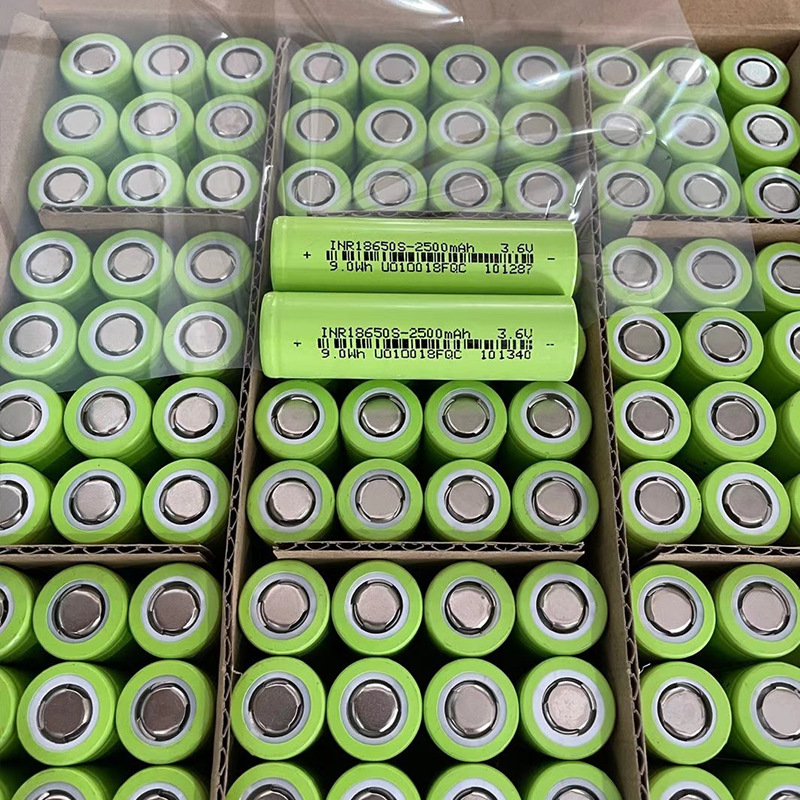 PIN CELL 18650 Lishen 2500mAh - 5C (Dòng xả 13A) mới 100%