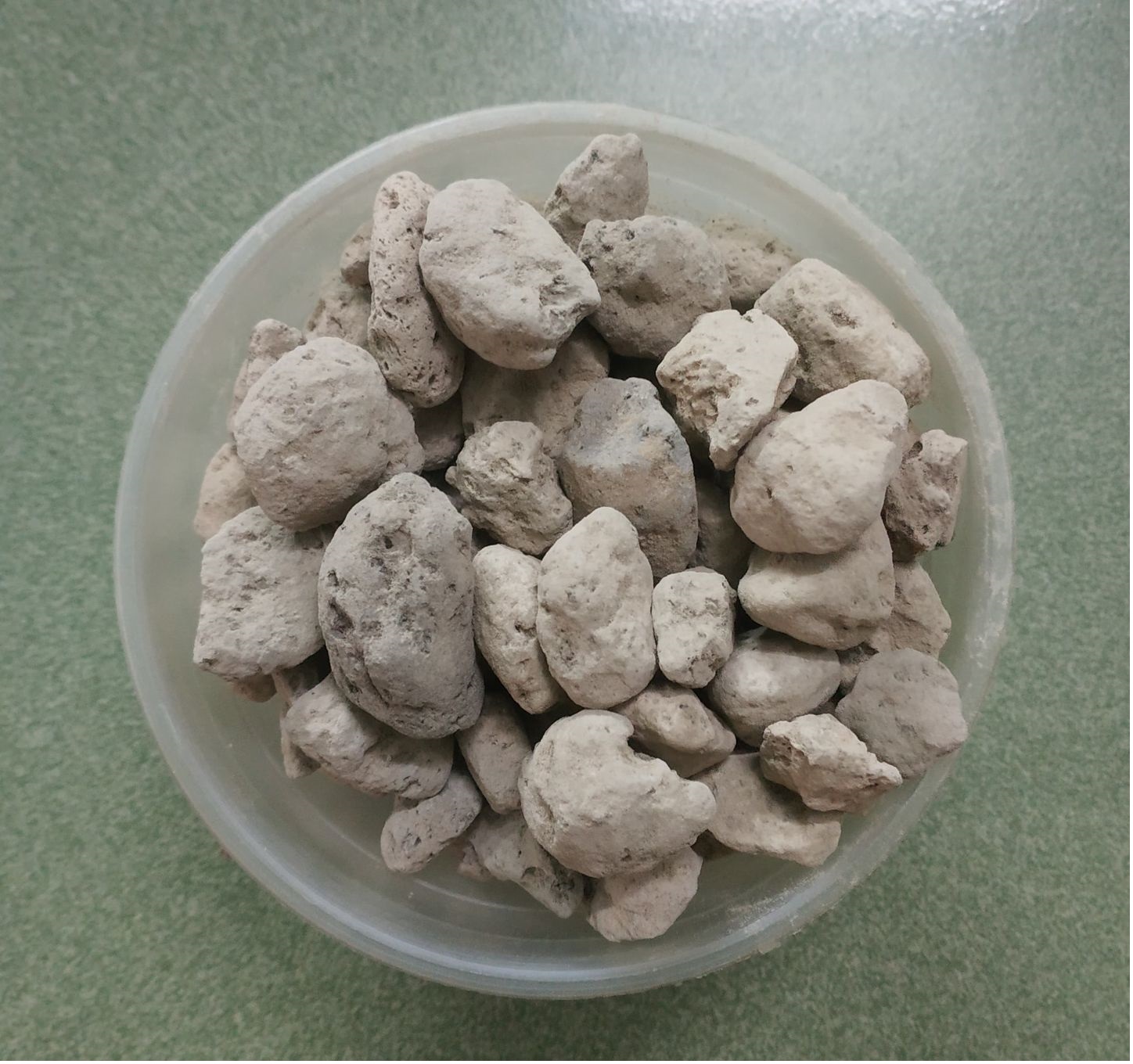 Vật liệu lọc_Nham Thạch Indo (đá lông vũ) size 2-4 cm 500gr