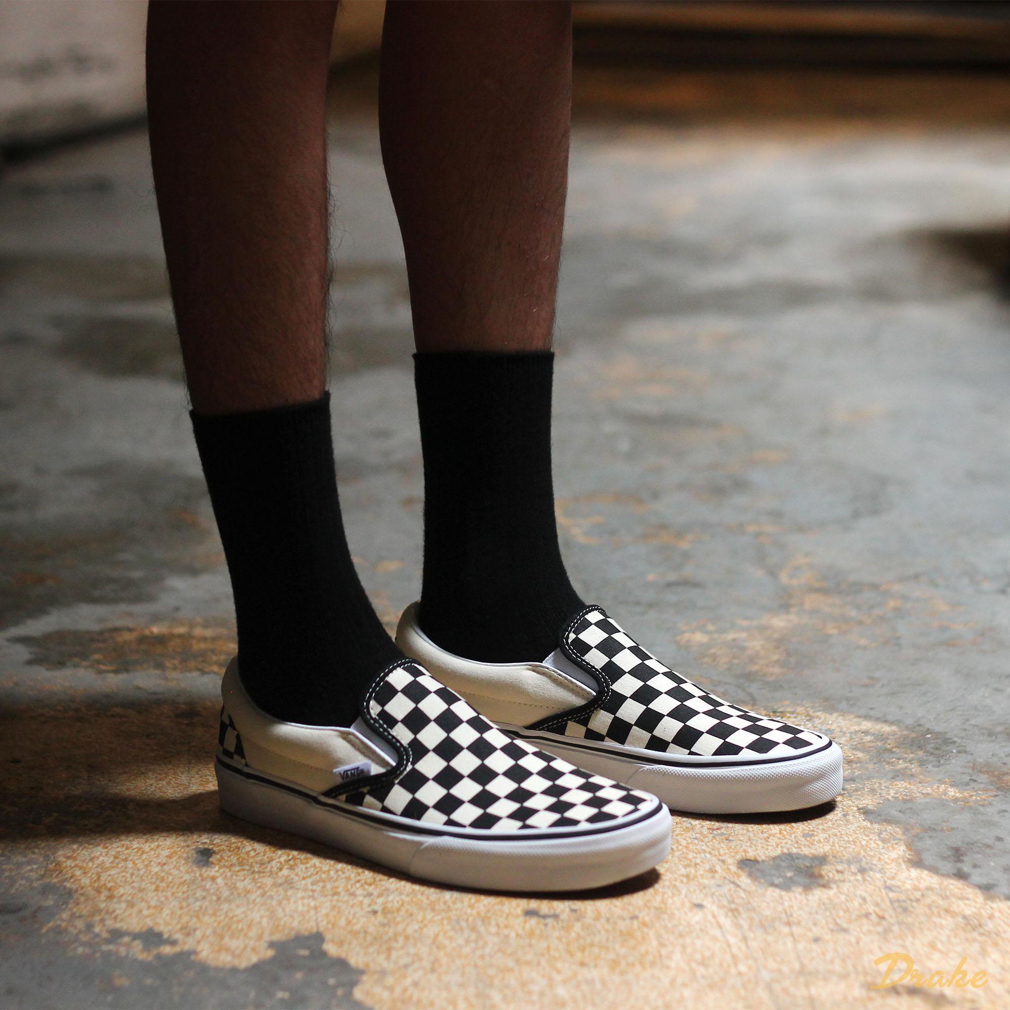 Giày Vans Classic Slip On Black&White VN000EYEBWW