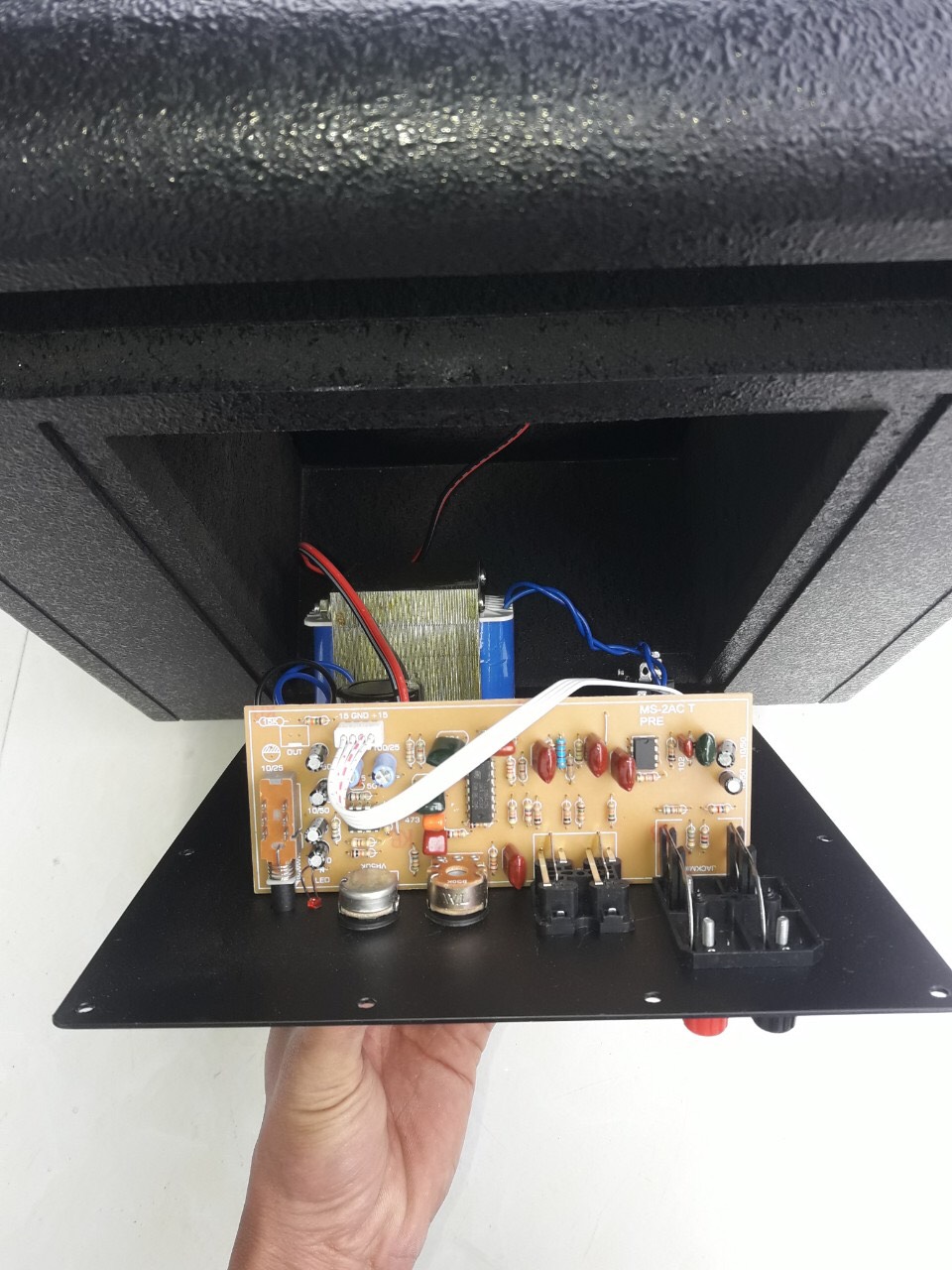 XẢ LOA SUB ĐIỆN  30 BOSE