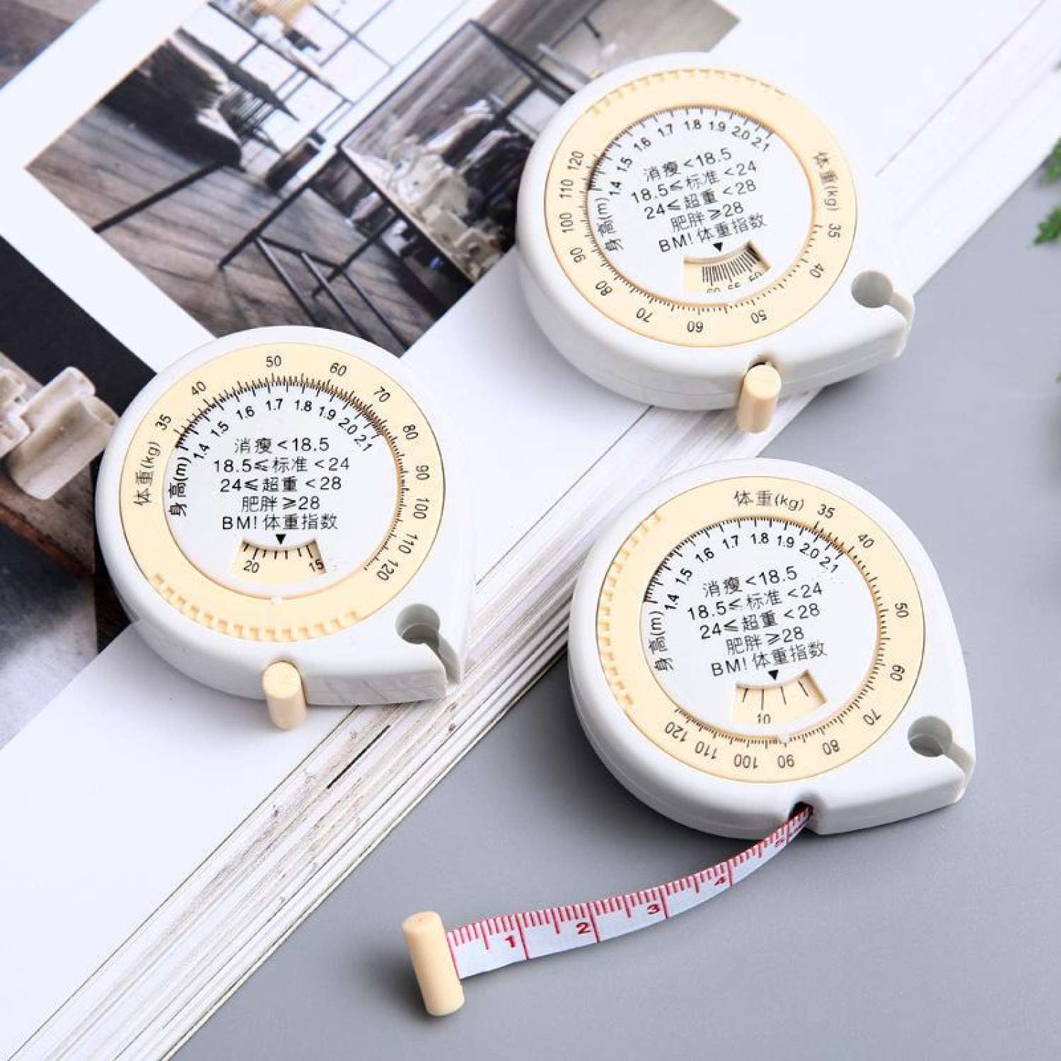 Cuộn thước dây bằng nhựa đo chỉ số cơ thể tiện dụng 150cm