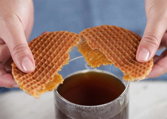 Bánh quế LE CHIC STROOPWAFELS CARAMEL (1260g) 40 Cái