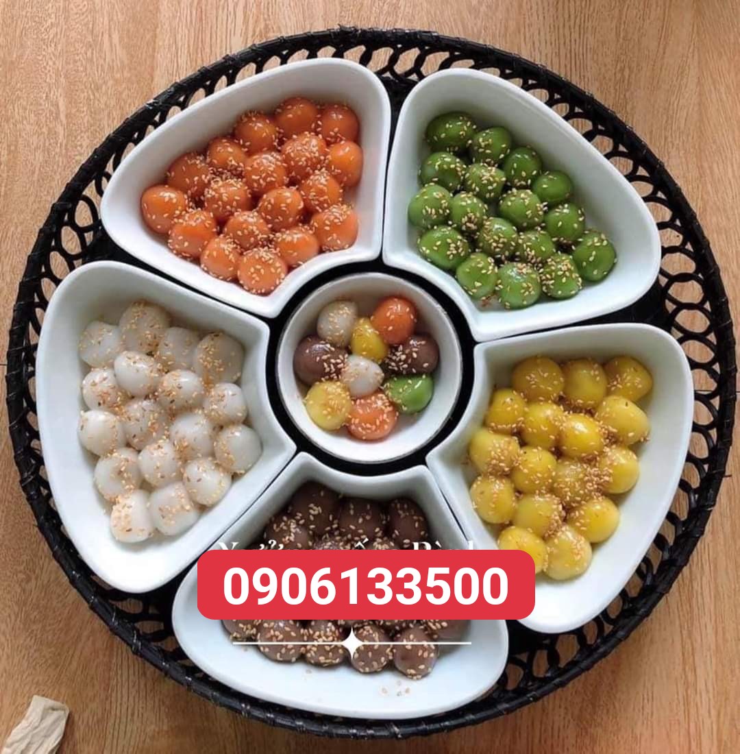 Bộ đĩa bày thức ăn hình hoa