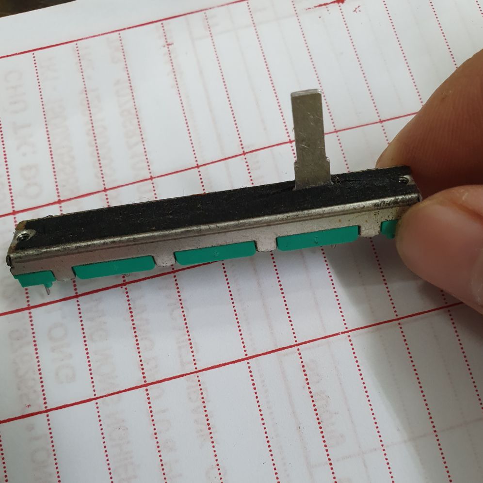 chiết áp gạt mittso xanh ngắn thông số 10k 50k 100k