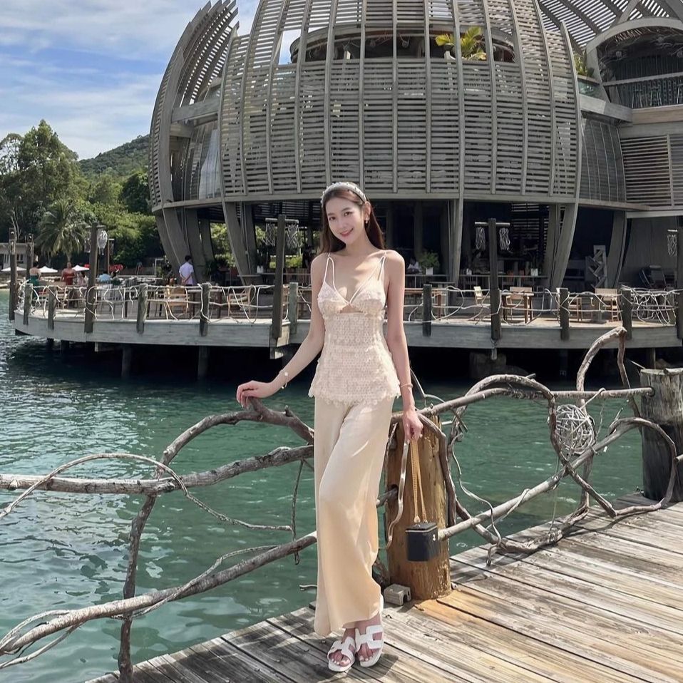 ELPIS - Quần lụa dài ống rộng SP22B07