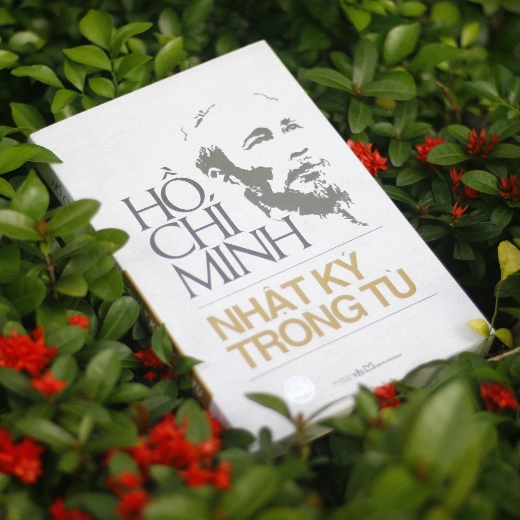 Book: Prison Diary, Ho Chi Minh (Tb)