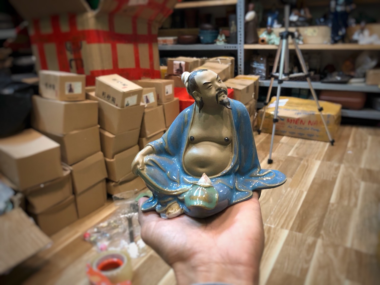 Tượng gốm Men tầu - Mậu Thúc Ái Liên