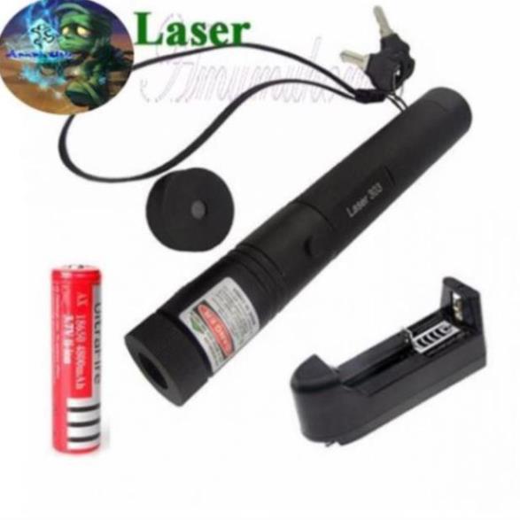 Đèn pin SD laser 303 chiếu xa hàng kilomet