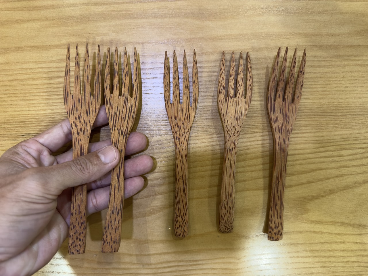 NĨA GỖ DỪA - DÀI 16CM