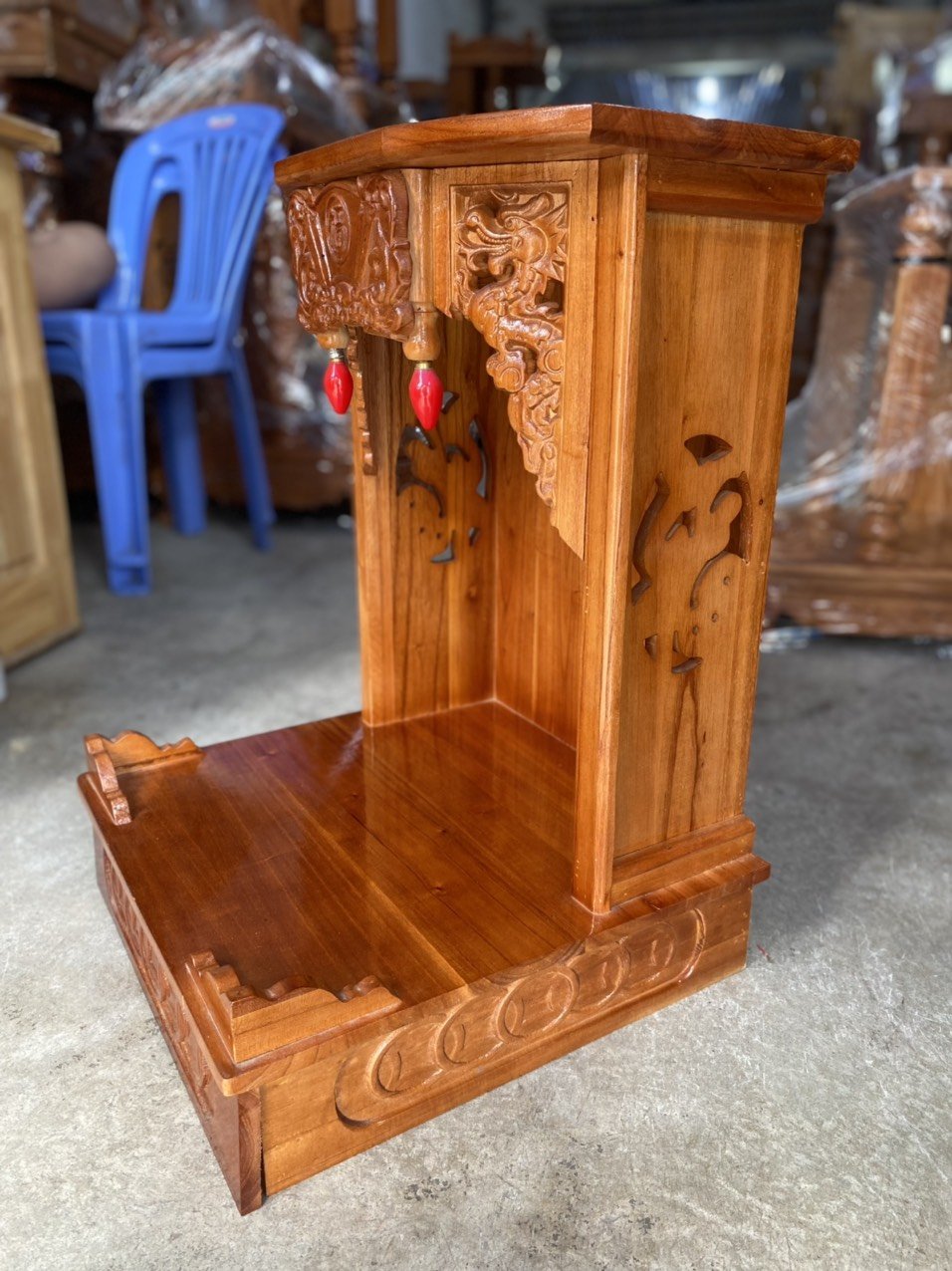 Bàn thờ thần tài ông địa 35 x 48 và 38x57cm
