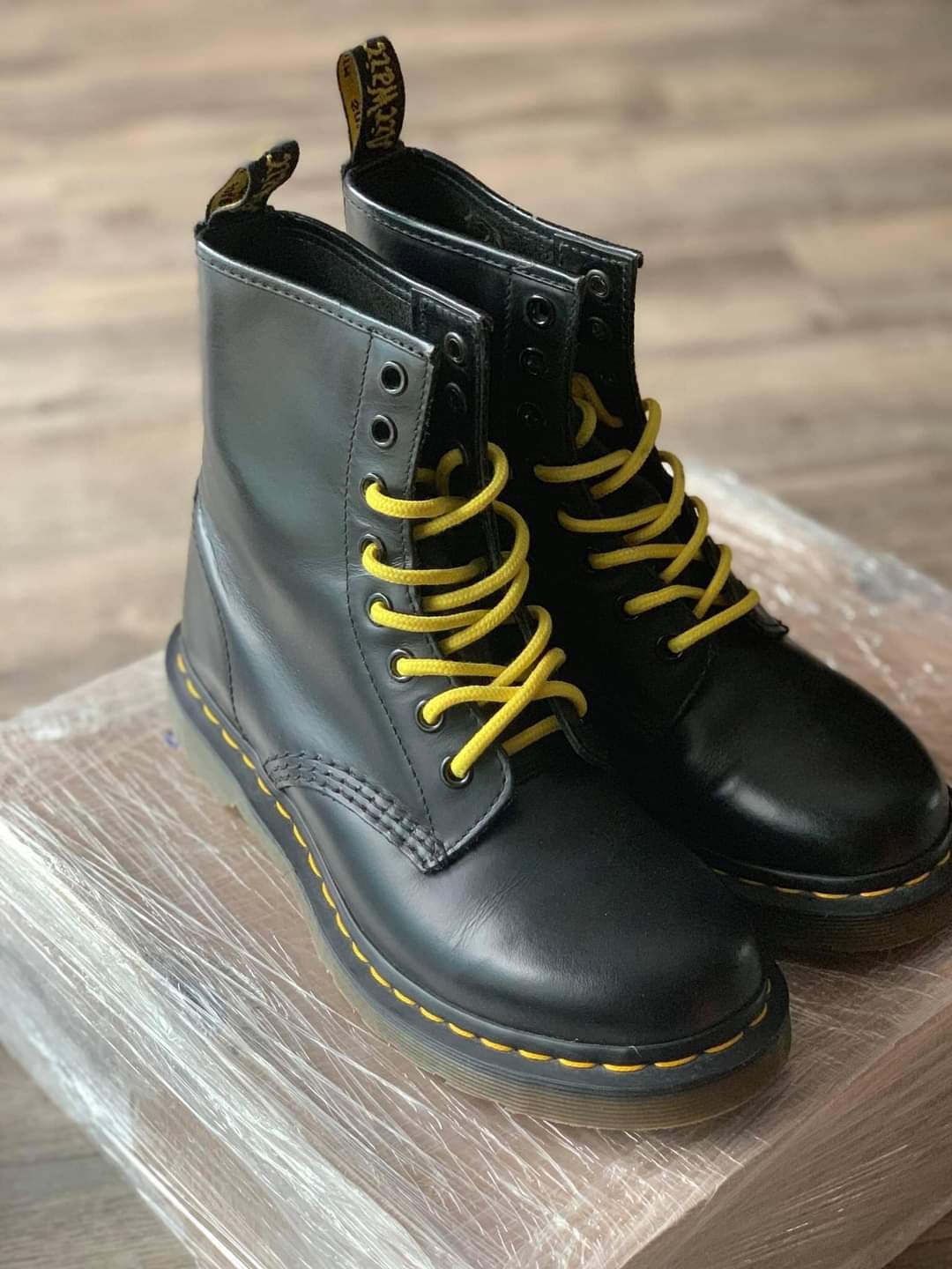 GIÀY DR.MARTEN 1460 ( BACK )