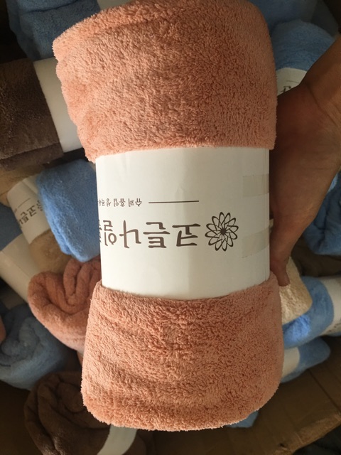 Khăn Lông Hàn Quốc chất lông cừu Cao Cấp size 35*75 (KHĂN T8)