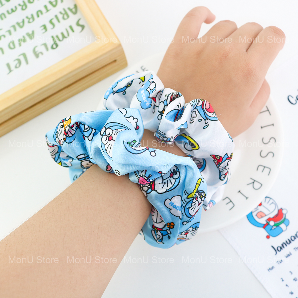 Cột tóc scrunchies vải hình DORAEMON DOREMON dễ thương cute MON0203