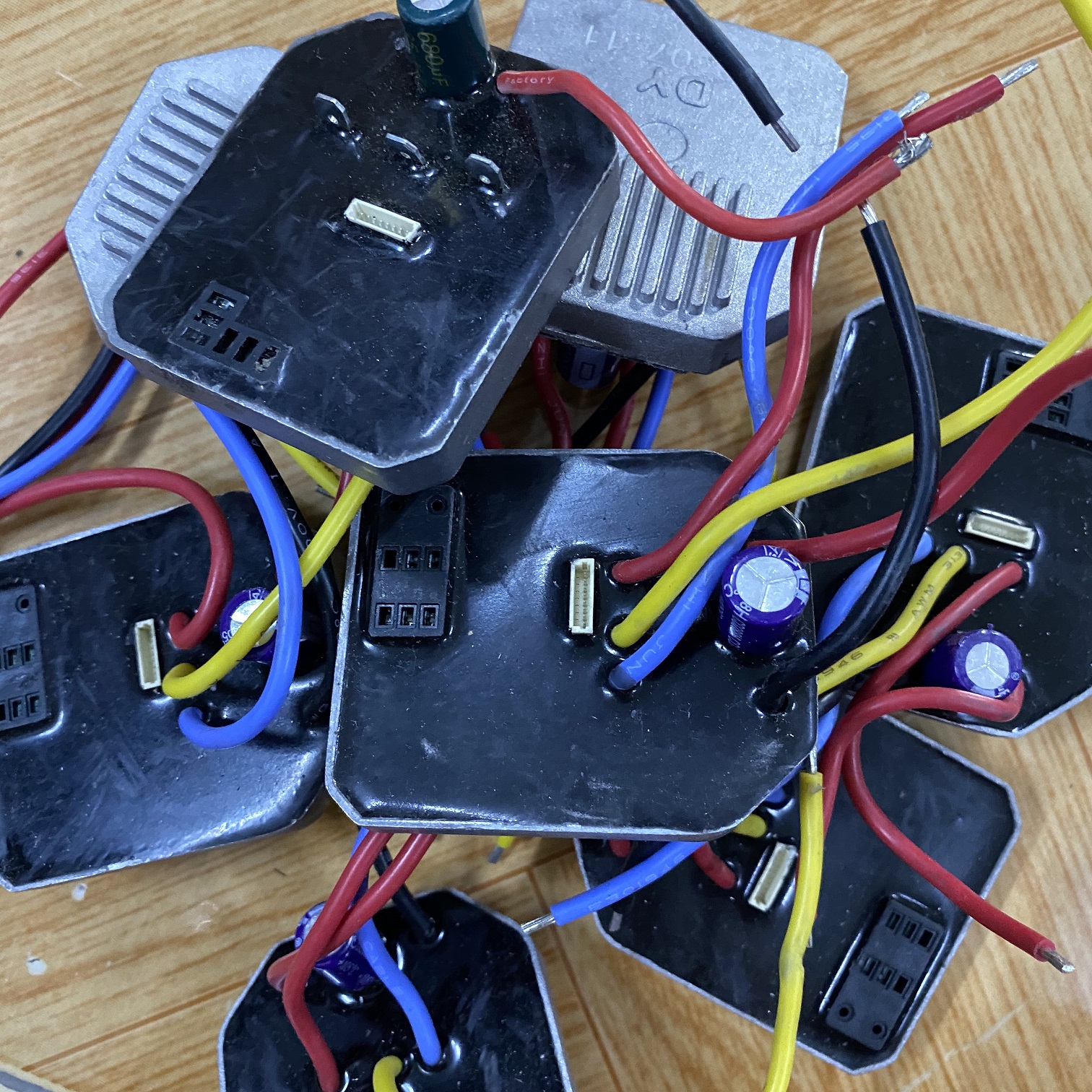 Mạch nguồn điều khiển khoan pin motor từ không chổi than 18V - 5Ah